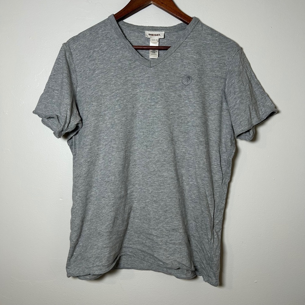 EUC Diesel T-Shirt V-Neck Size M Heather Grey Logo Patch Cotton Tee